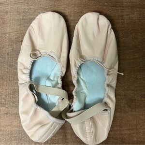 BLOCH size 9a ballet